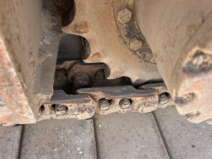 2016-caterpillar-313fl-image-23