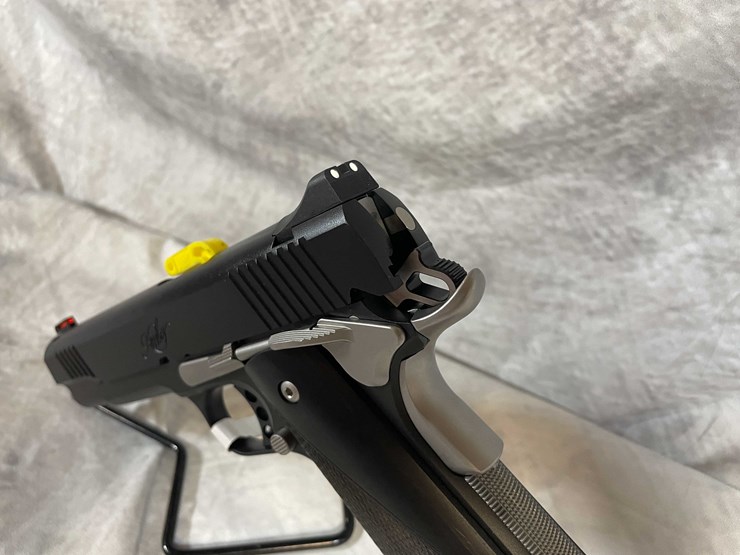 #4780-•-kimber-custom-1911-night-star-45-auto-pistol,-sn:-ky051985-image-20