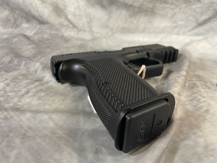 #4787-•-rock-island-stk100-9mm-luger-pistol,-sn:-ria2884305-image-5