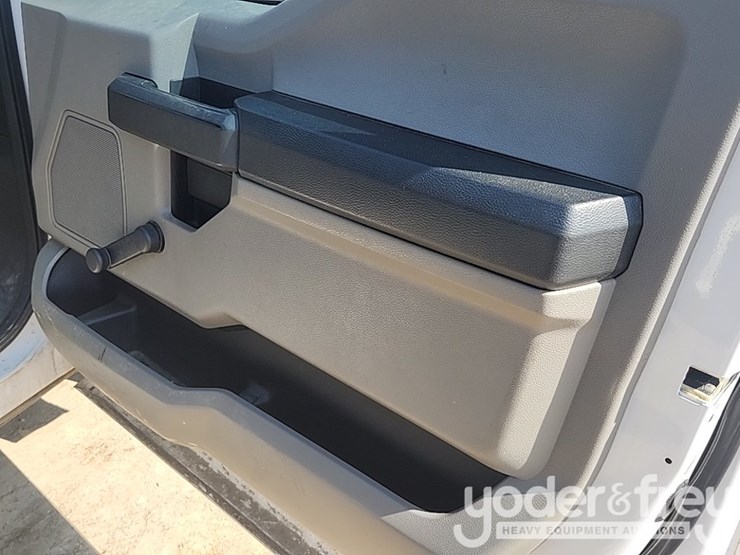 2018-ford-f150-image-26
