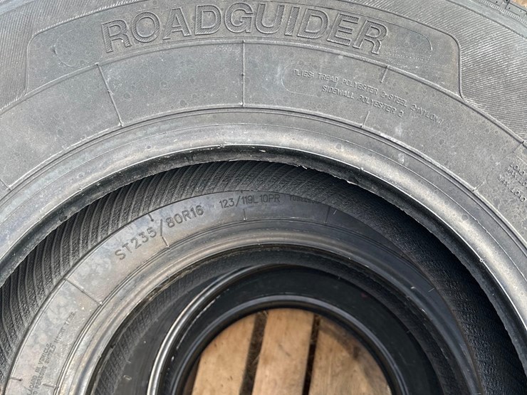 unused-set-of-4-st235/85r16-radial-trailer-tires-image-4