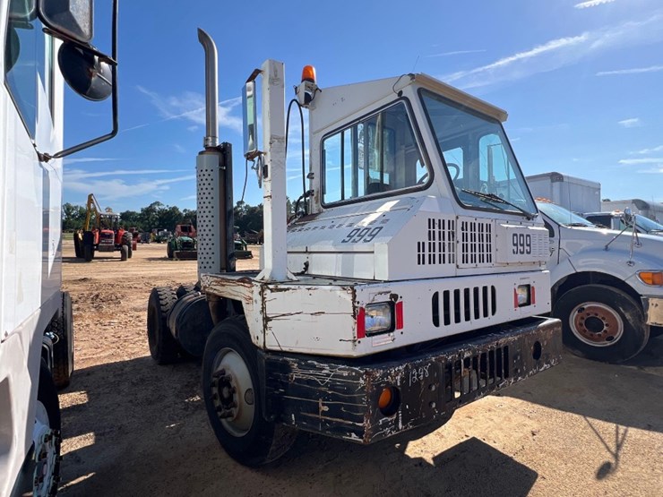 2008-kalmer-4x2-spotter-truck-image-5