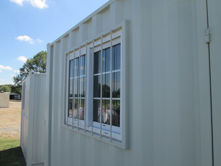 #29499-•-unused-12'-compact-storage-container-gmpu-905121-image-5
