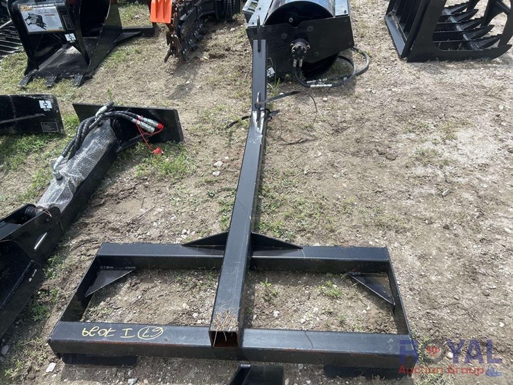 2025-jmr-tree-boom-skid-steer-attachment-image-2