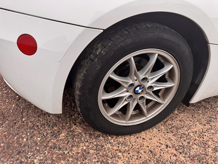 #5479-•-2003-bmw-z4-(arcadia,-wi)-(title-in-delay)-image-14