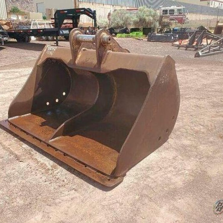 85" Excavator Grading Bucket