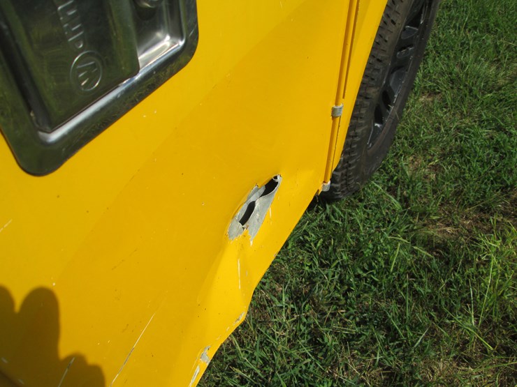 2015-ford-f350-image-16