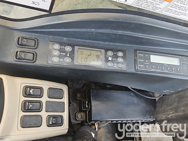 2018-kobelco-sk260-lc-10-image-41