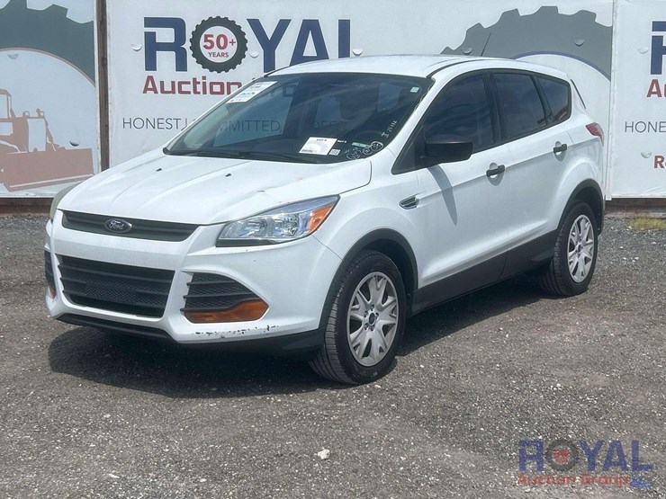 2015-ford-escape-image-1