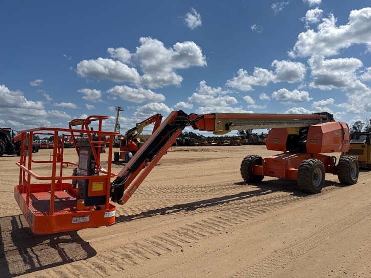 2005-jlg-660sj-image-6