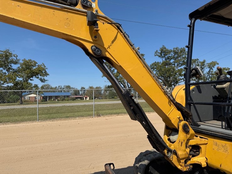 2018-caterpillar-303.5e2-cr-image-21