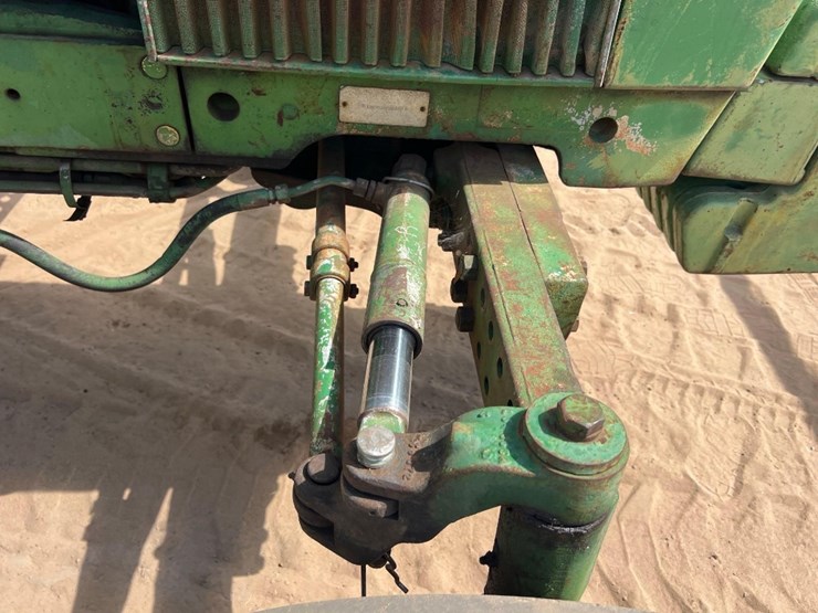 john-deere-2750-image-13