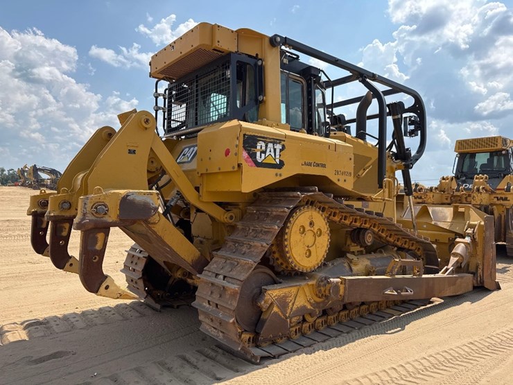 caterpillar-d6t-xl-image-6