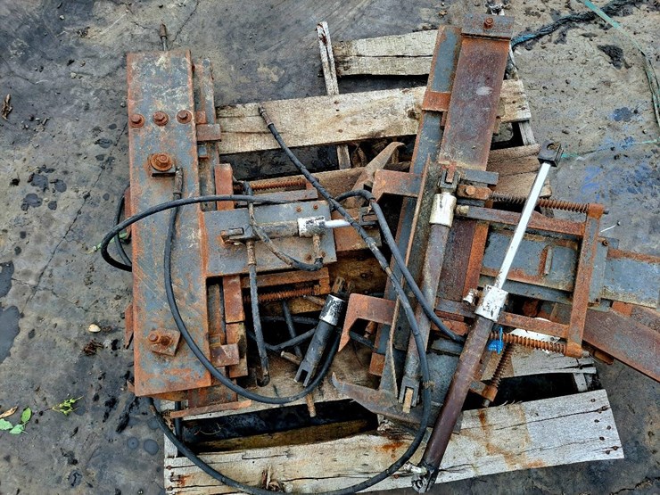 #111-•-pallet-of-extra-parts-image-2