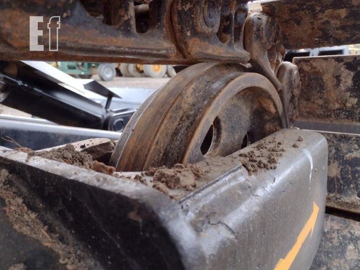 2019-caterpillar-307.5-image-42