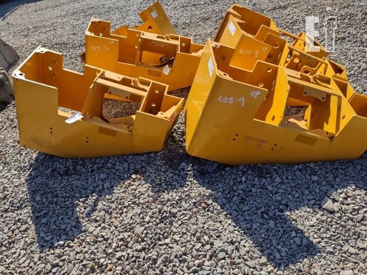 john-deere-wheel-loader-fenders-image-3