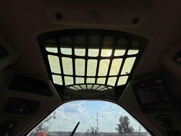 2018-caterpillar-299d2-xhp-image-27
