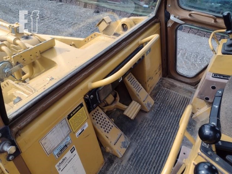 1995-caterpillar-963b-image-12