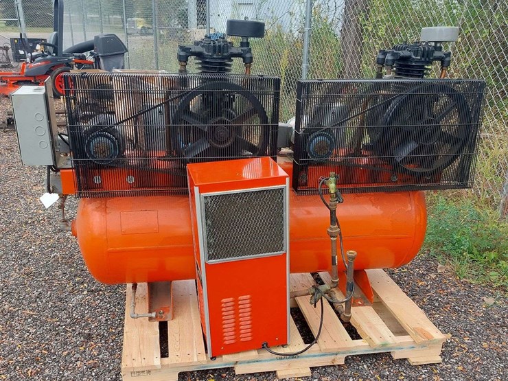 devair-duplex-air-compressor-unit-&-air-dryer-image-4