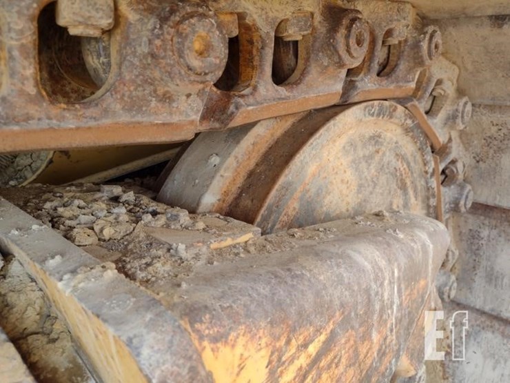2015-caterpillar-d6n-xl-image-37