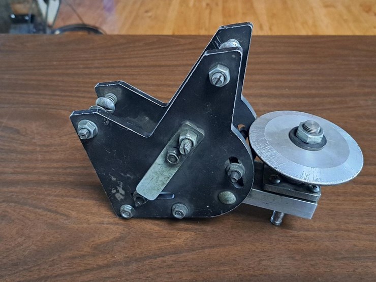 #109-•-jones-saw-sharpener-image-2