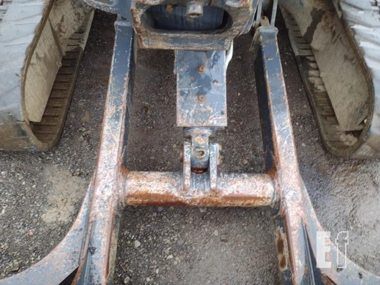 2015-deere-35g-image-20