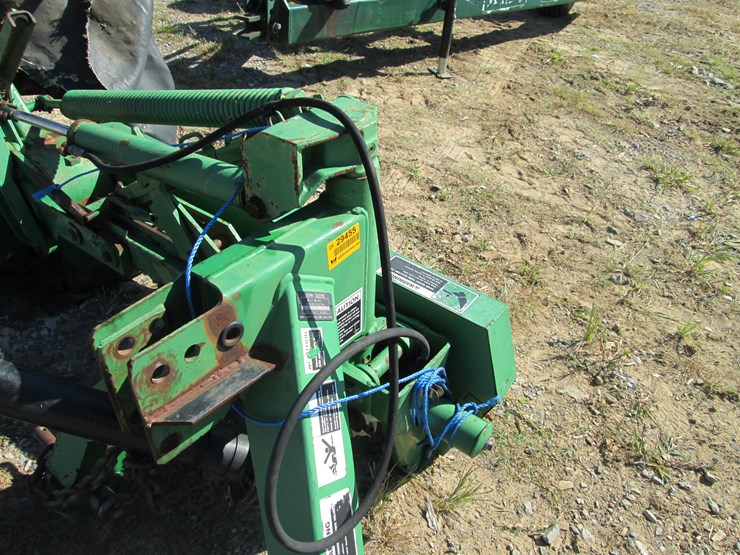 2010-john-deere-285-image-13