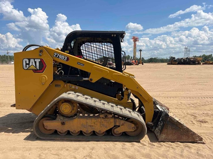 2021-caterpillar-279d3-image-5