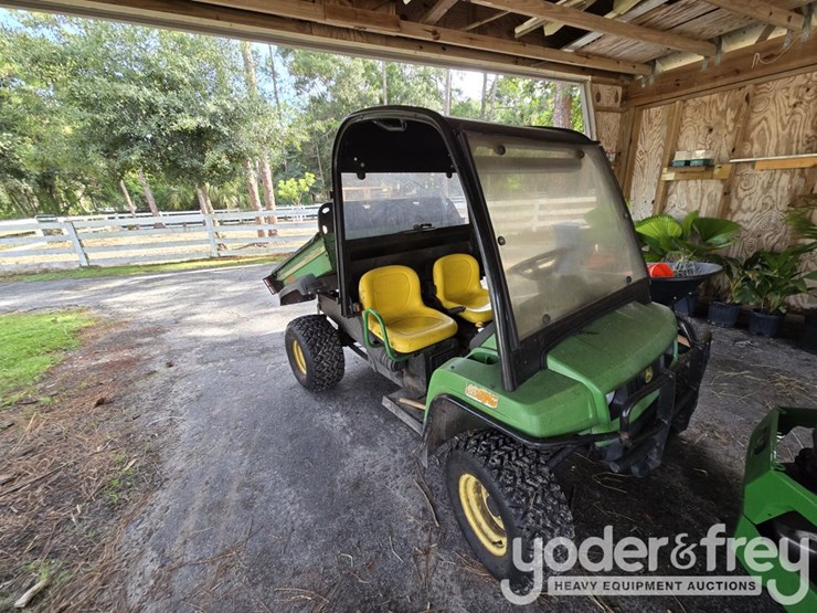 2014-john-deere-gator-tx-image-4