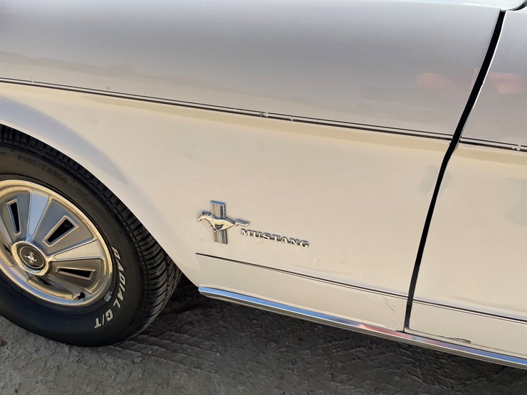 #7017-•-1966-ford-mustang-convertible-(downing,-wi)-(has-wi-title)-image-28