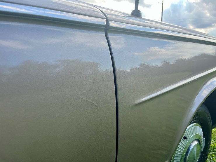 #3000-•-1963-plymouth-valiant-v200-(has-wi-title)-(williams-bay,-wi)-image-10