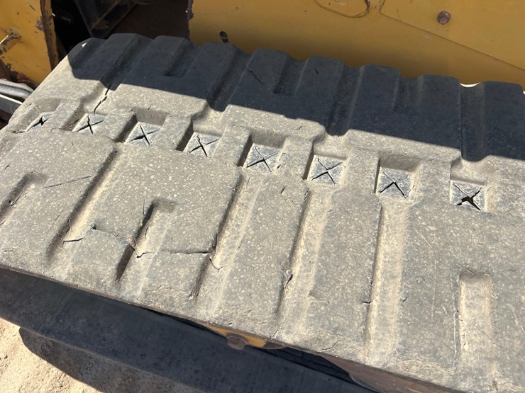 2019-caterpillar-289d3-image-25