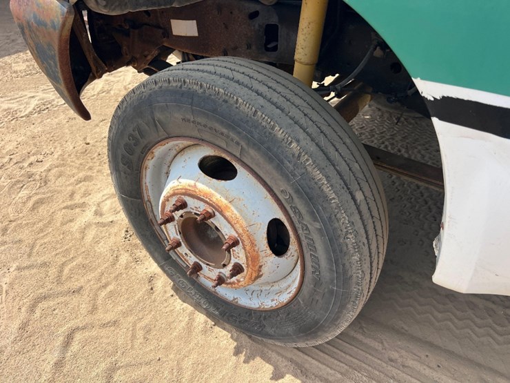 1999-ford-f450-image-16
