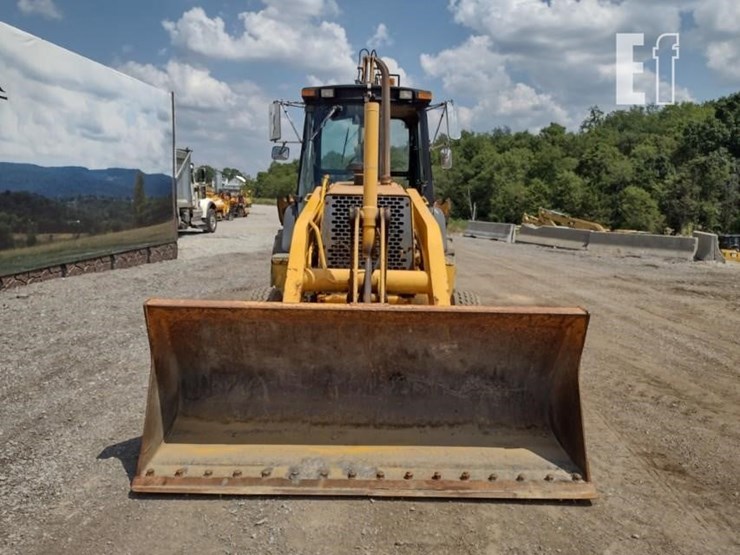 1999-deere-410e-image-2