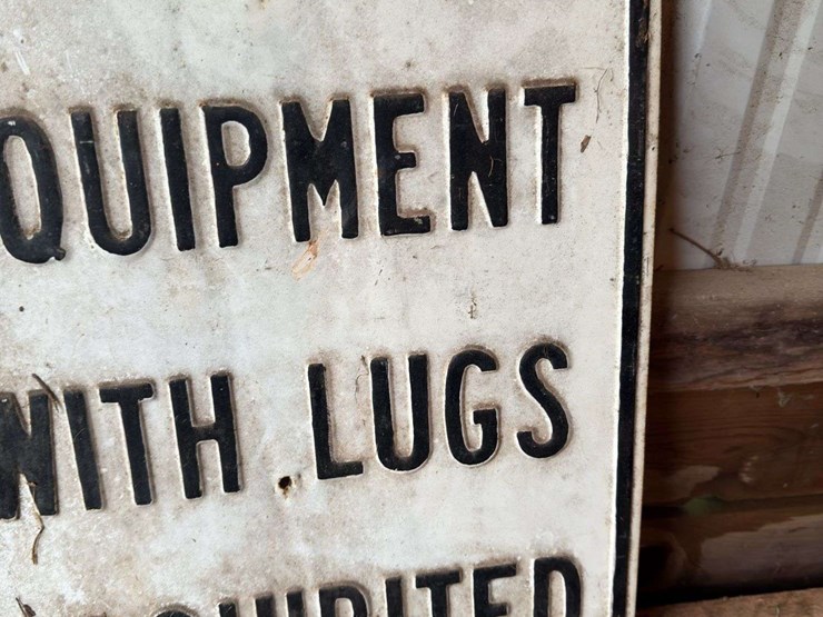 equipment-with-lugs-prohibited-image-4