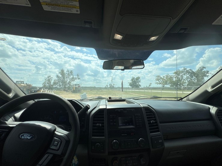 2019-ford-f250-xl-image-28