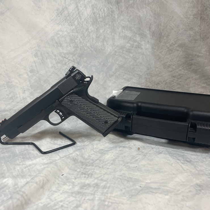 #4814 • Rock Island Model 1911 45 Auto Pistol, SN: RIA2732321