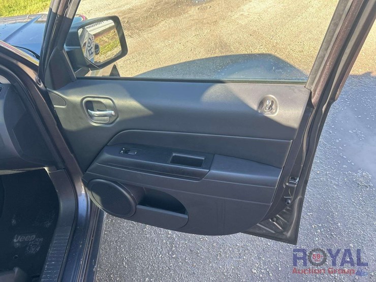 2017-jeep-patriot-image-24