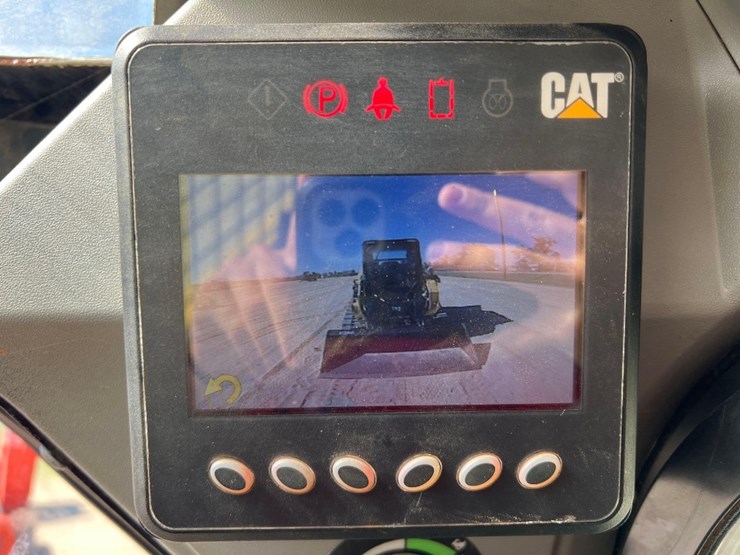 2019-caterpillar-299d2-xhp-image-36