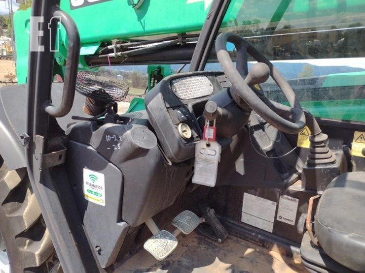2017-jcb-510-42-image-12