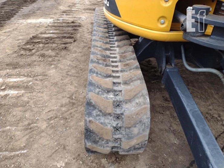 2023-deere-35g-image-34