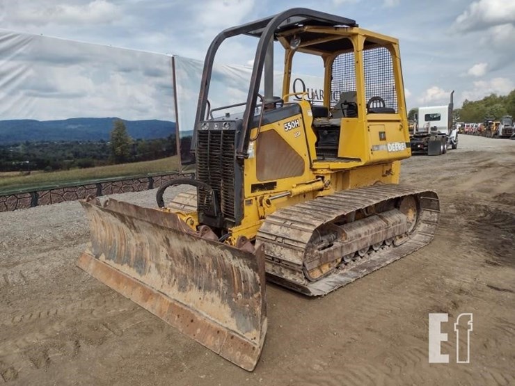 2000-deere-550h-lgp-image-45
