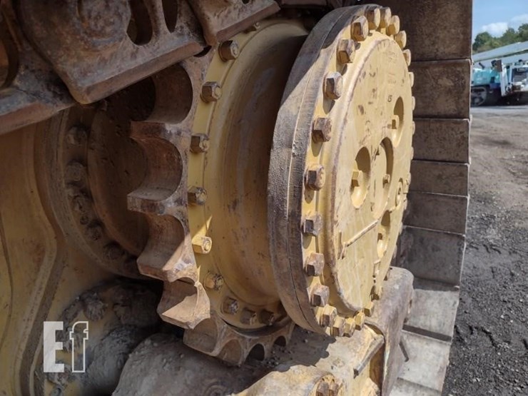 2015-caterpillar-d6n-xl-image-23