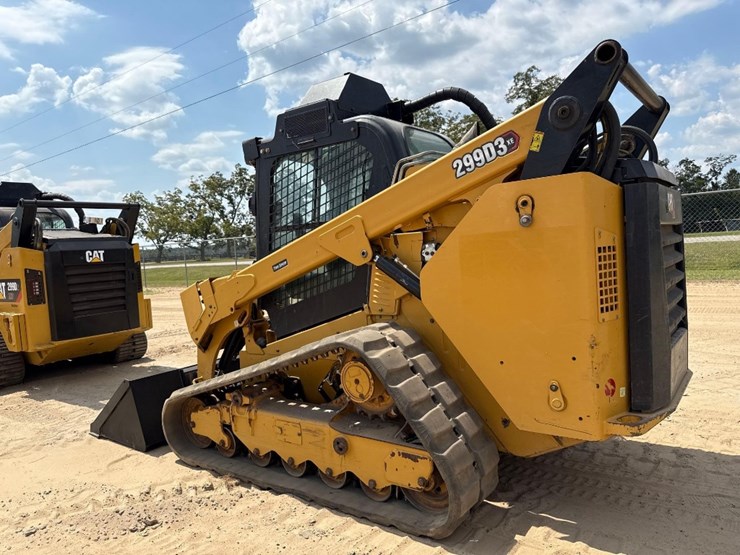2020-caterpillar-299d3-xe-image-8