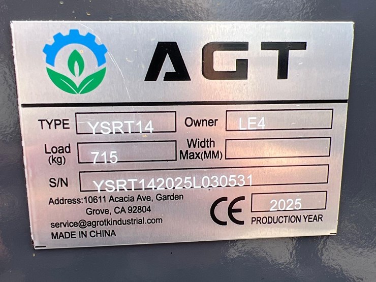 agt-yrst14-stand-on-dingo-image-13