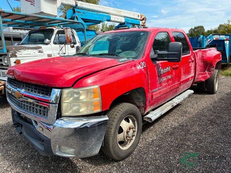 2008-chevrolet-silverado-image-1