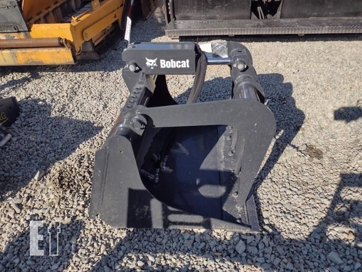 23-bobcat-36-inch-grapple-bucket-image-3