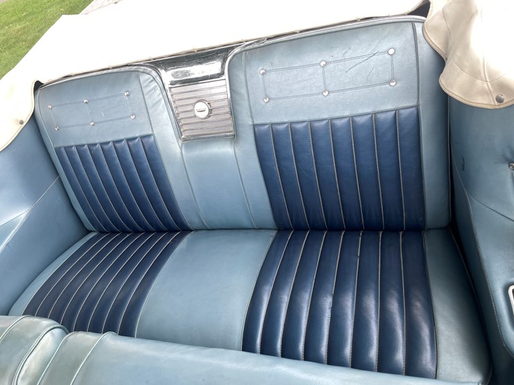 1965-ford-50-image-28