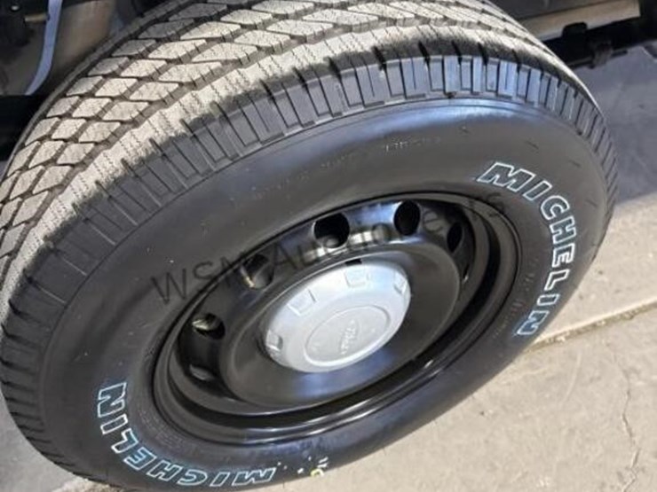 2013-ford-f150-image-9