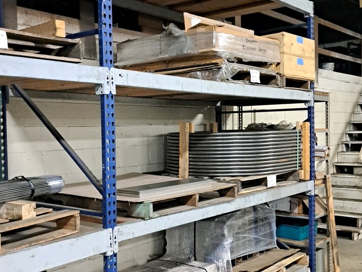 #174-•-pallet-racking-image-9